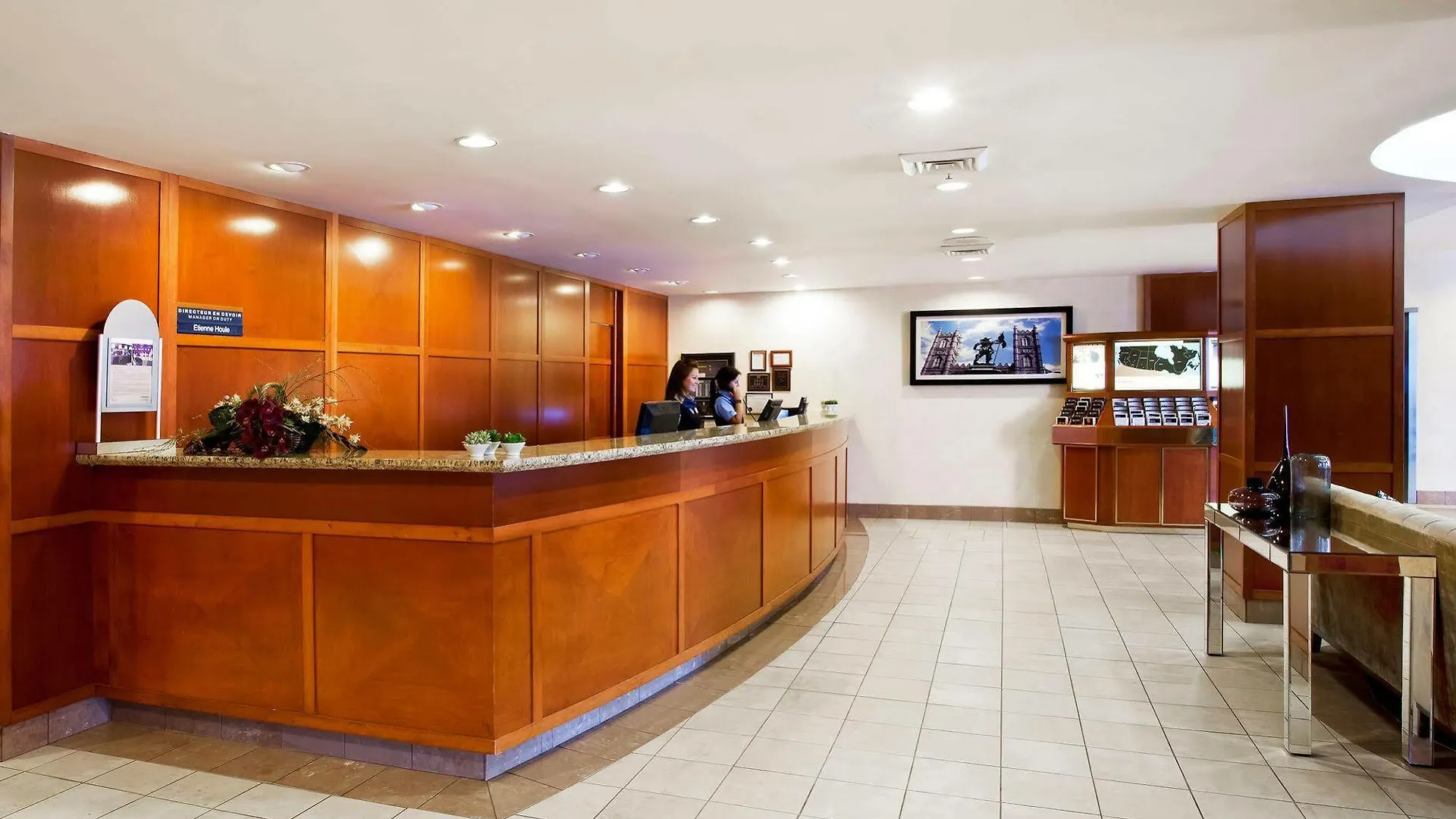 Sandman Hotel Montreal - Longueuil