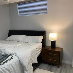 https://a-very-nice-basement-ensuite.calgaryhotelsearch.com