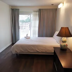 Private In House In North York Shared Kitchen , Toronto Canadá